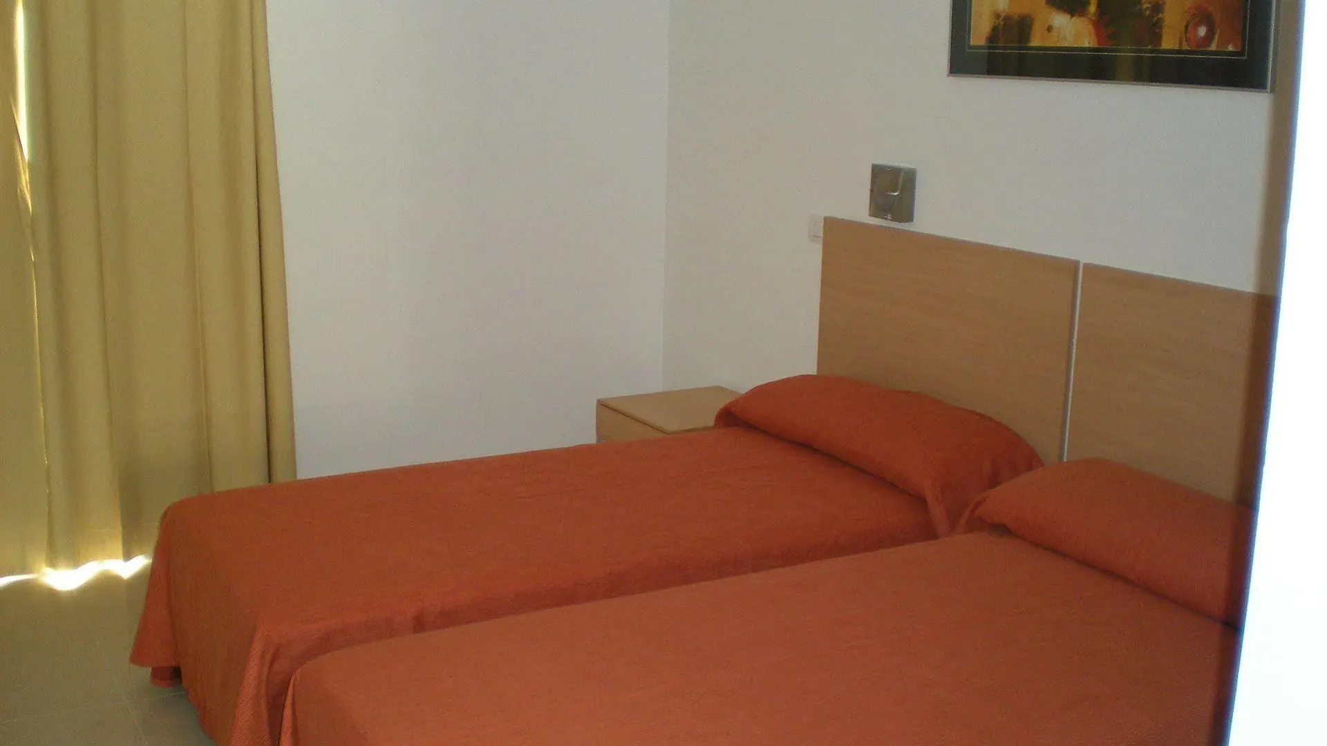 Torremolinos Inturjoven Youth Hostel Arroyo De La Miel 2*,  Španělsko